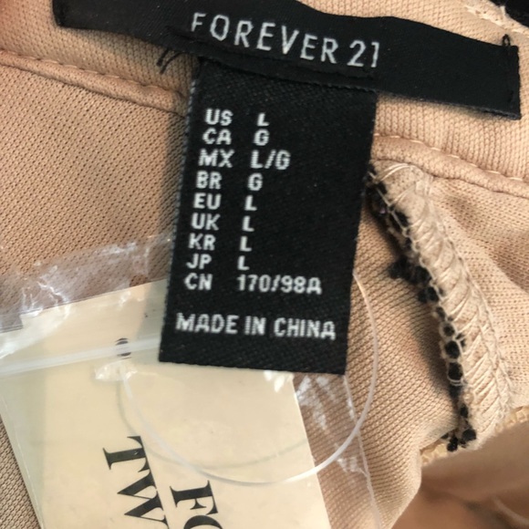 NWT F21 Sheath Crochet dress. Size L - Picture 3 of 3